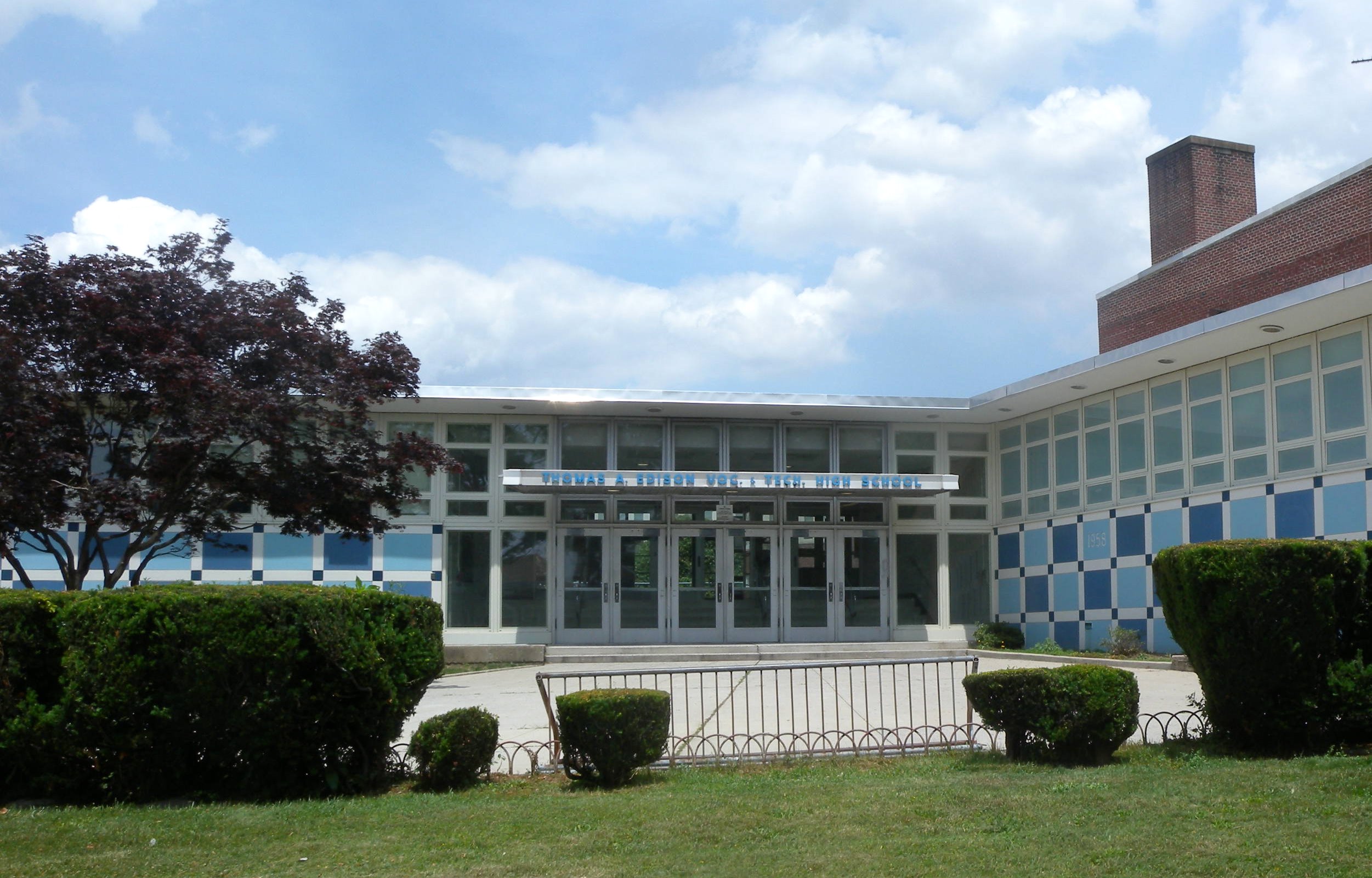 Thomas A. Edison HS